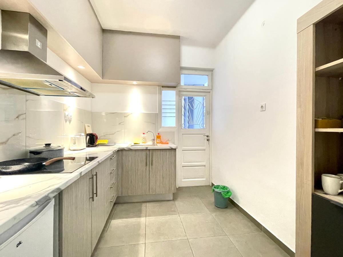 Uoohome7 Garden Green And Navy Афіни Екстер'єр фото